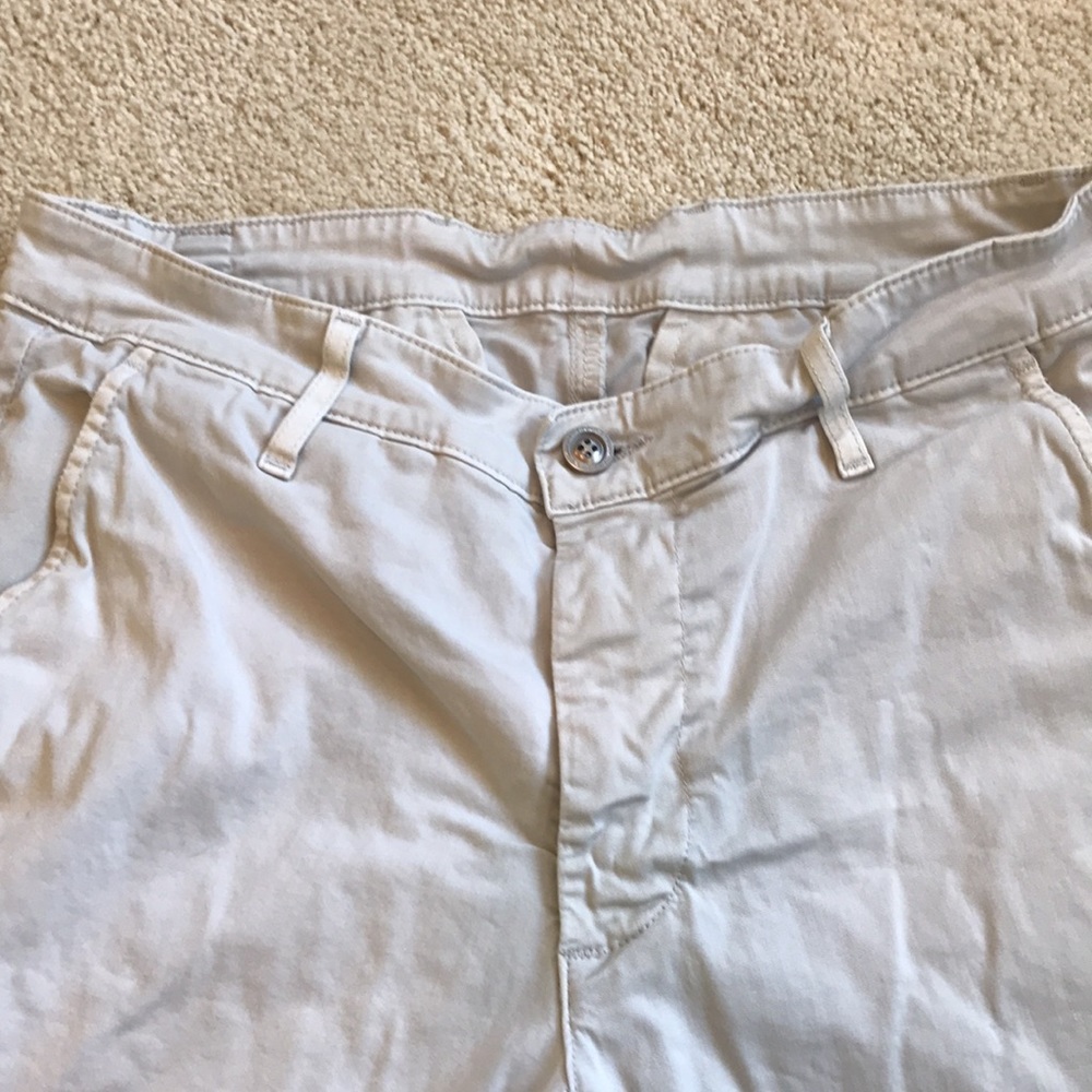 AG Shorts - Picture 2 of 7